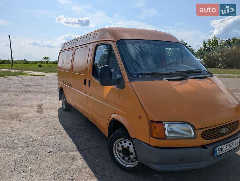 Грузовой фургон Ford Transit 1997 в Ровно