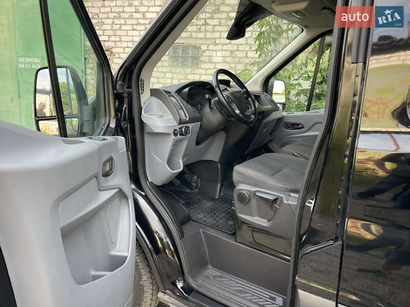 Грузовой фургон Ford Transit 2016 в Ковеле
