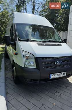 Грузовой фургон Ford Transit 2013 в 