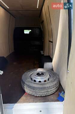 Грузовой фургон Ford Transit 2013 в 