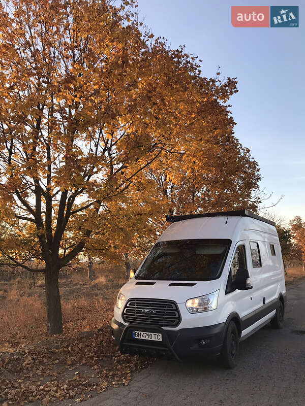 Будинок на колесах Ford Transit 2015 в Одесі