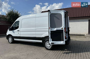 Грузовой фургон Ford Transit 2020 в 