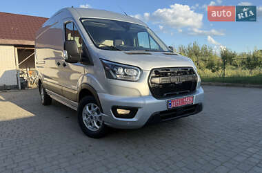 Грузовой фургон Ford Transit 2022 в 