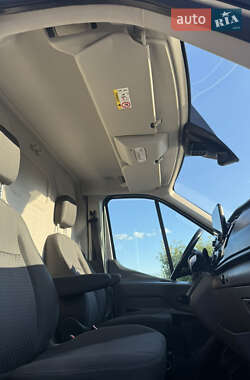 Грузовой фургон Ford Transit 2022 в 