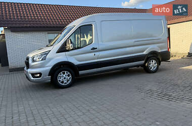 Грузовой фургон Ford Transit 2022 в 