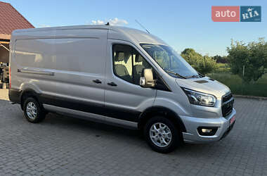 Грузовой фургон Ford Transit 2022 в 