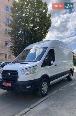 Грузовой фургон Ford Transit 2020 в 