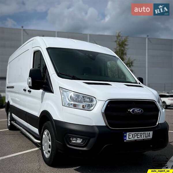 Ford Transit 2021