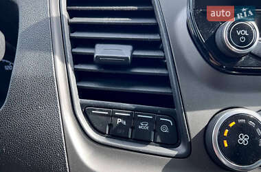 Грузовой фургон Ford Transit 2021 в 