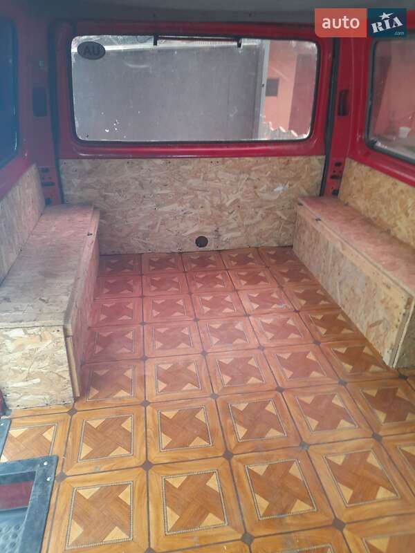 Вантажопасажирський фургон Ford Transit 1989 в Вінниці