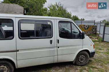 Микроавтобус Ford Transit 2000 в  фото 4 Микроавтобус Ford Transit 2000 в