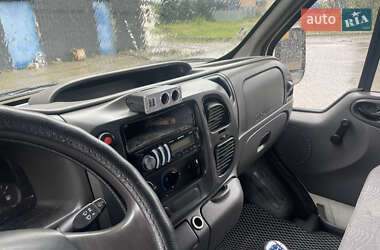 Грузовой фургон Ford Transit 2001 в 