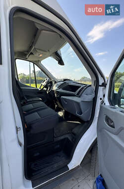 Грузовой фургон Ford Transit 2019 в 