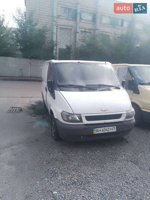Ford Transit 2004