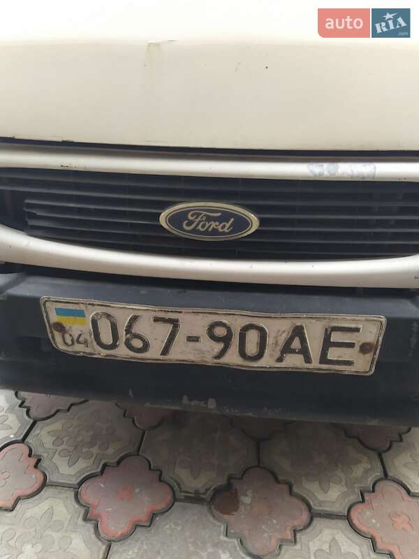 Вантажний фургон Ford Transit 1999 в Кам'янському