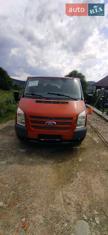 Минивэн Ford Transit 2012 в 