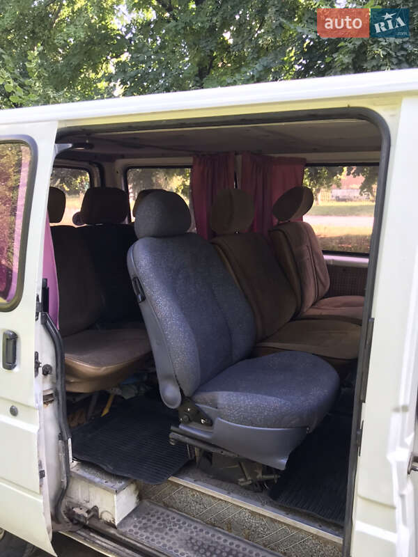Микроавтобус Ford Transit 1994 в Монастырище
