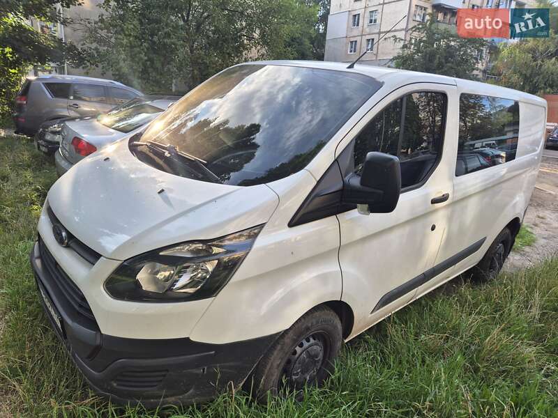 Грузопассажирский фургон Ford Transit 2016 в 
