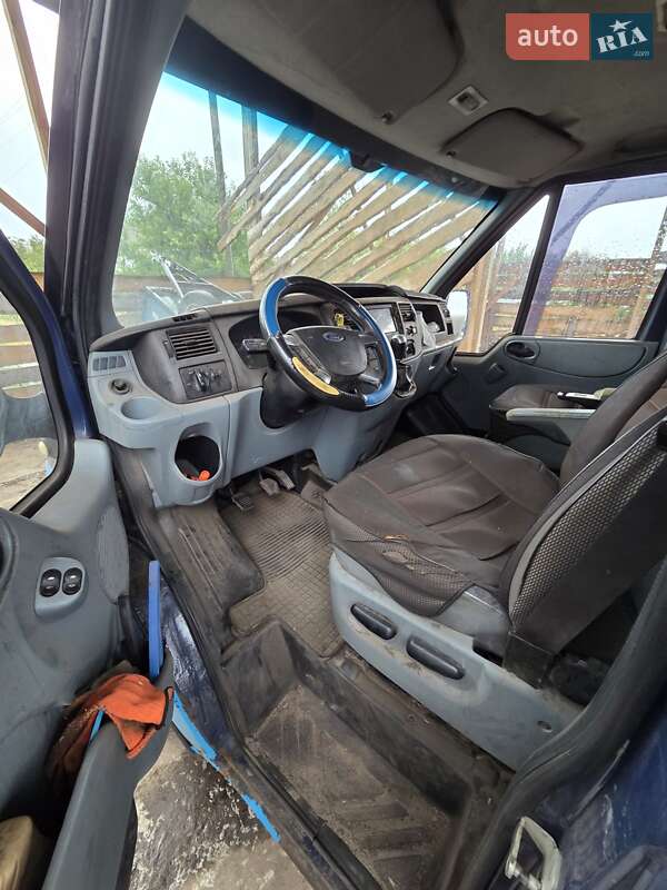 Грузовой фургон Ford Transit 2007 в Харькове