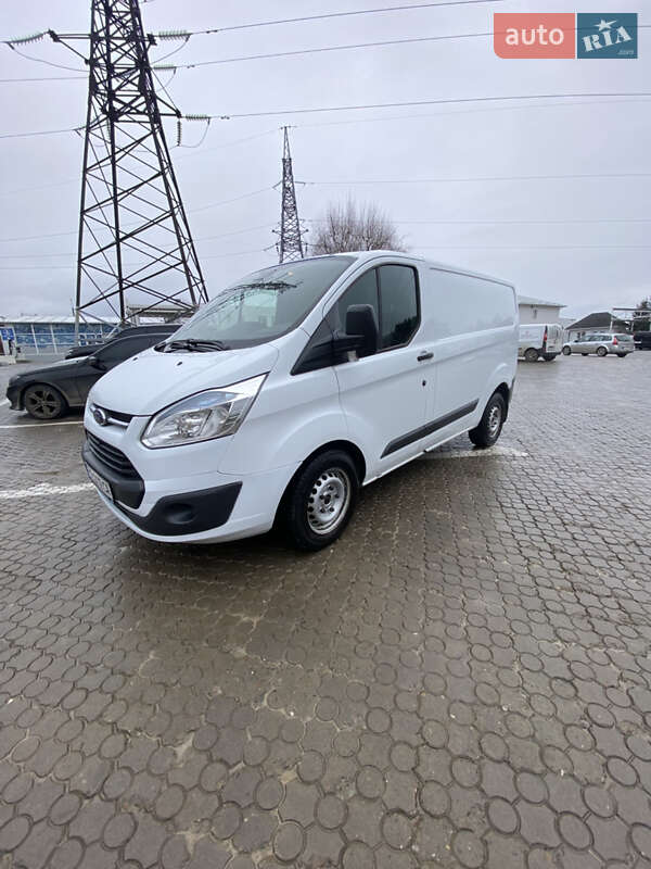 Вантажний фургон Ford Transit 2014 в Чернівцях