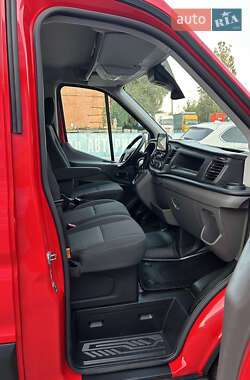 Грузовой фургон Ford Transit 2020 в 