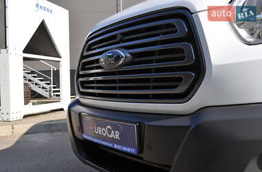 Микроавтобус Ford Transit 2017 в 