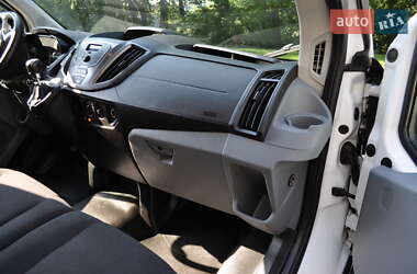Микроавтобус Ford Transit 2017 в 