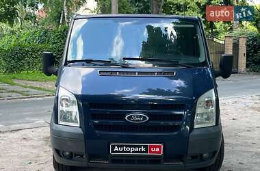 Грузовой фургон Ford Transit 2010 в 