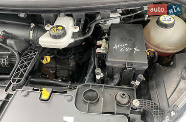 Вантажний фургон Ford Transit 2014 в 