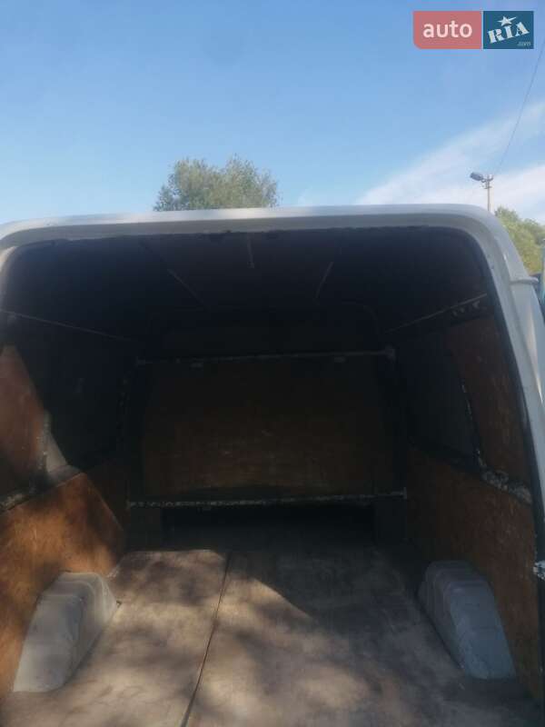 Грузопассажирский фургон Ford Transit 2000 в Каменском