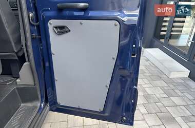 Грузовой фургон Ford Transit 2021 в 