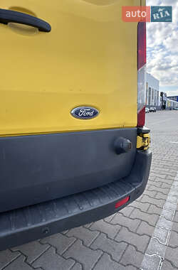 Вантажний фургон Ford Transit 2016 в 