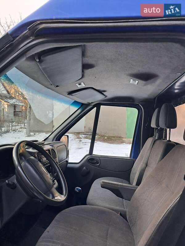 Вантажний фургон Ford Transit 2005 в Первомайську