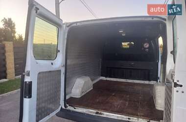 Грузовой фургон Ford Transit 2011 в 