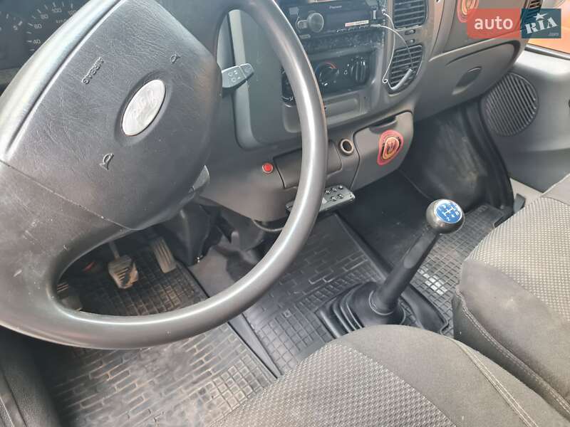 Рефрижератор Ford Transit 2005 в Києві