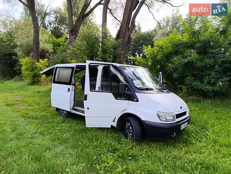 Грузопассажирский фургон Ford Transit 2000 в Боярке