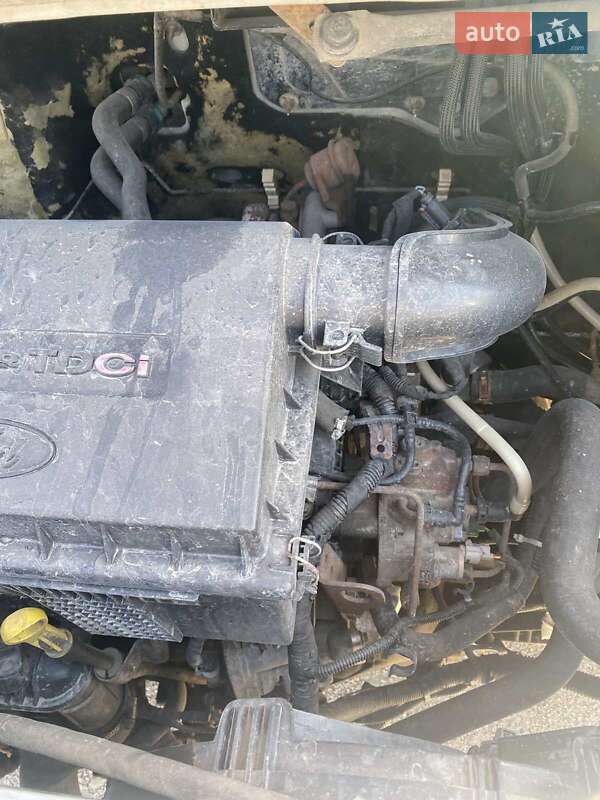 Грузопассажирский фургон Ford Transit 2007 в Тернополе