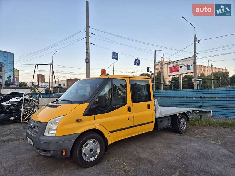 Ford Transit 2011