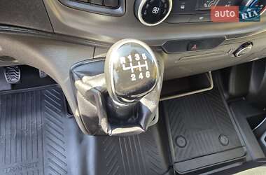 Вантажний фургон Ford Transit 2019 в 