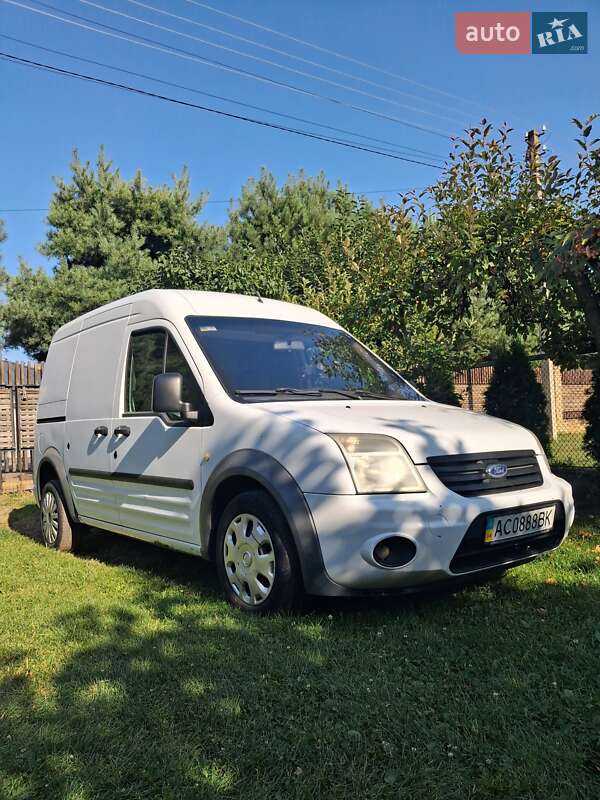 Вантажний фургон Ford Transit 2011 в Луцьку