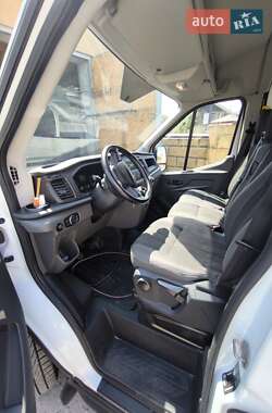 Вантажопасажирський фургон Ford Transit 2019 в 