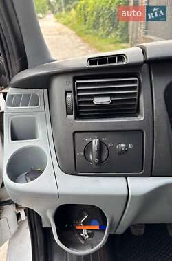 Грузопассажирский фургон Ford Transit 2008 в 