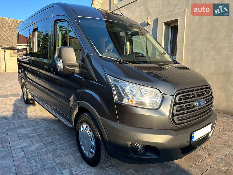 Вантажопасажирський фургон Ford Transit 2017 в 