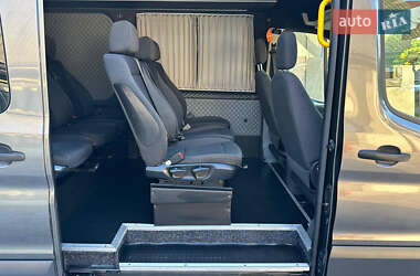 Вантажопасажирський фургон Ford Transit 2017 в 
