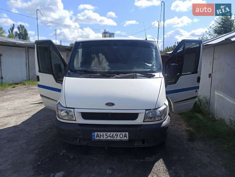 Ford Transit 2005