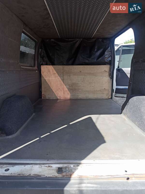 Микроавтобус Ford Transit 2005 в Киеве