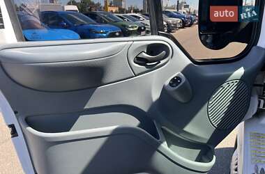 Мікроавтобус Ford Transit 2013 в 