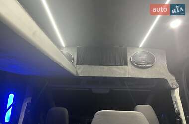 Грузопассажирский фургон Ford Transit 2021 в 