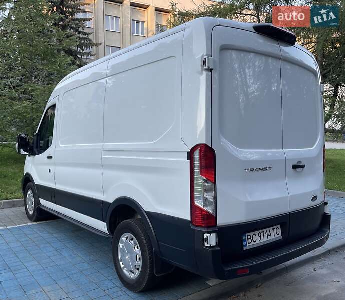 Вантажний фургон Ford Transit 2019 в Львові фото 5 Вантажний фургон Ford Transit 2019 в Львові