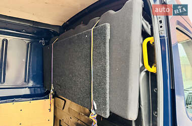 Грузовой фургон Ford Transit 2018 в 